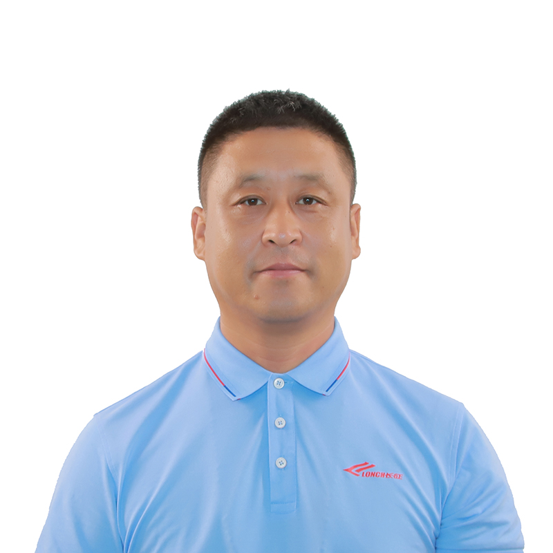 智慧教学一队教练员石殿如