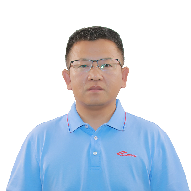 智慧教学一队教练员于洪泉